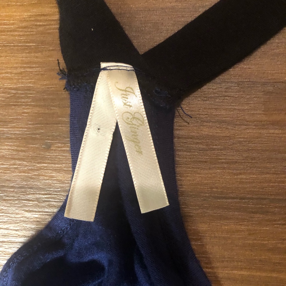 Zip Front Ruffle Top, size M - Picture 2 of 2